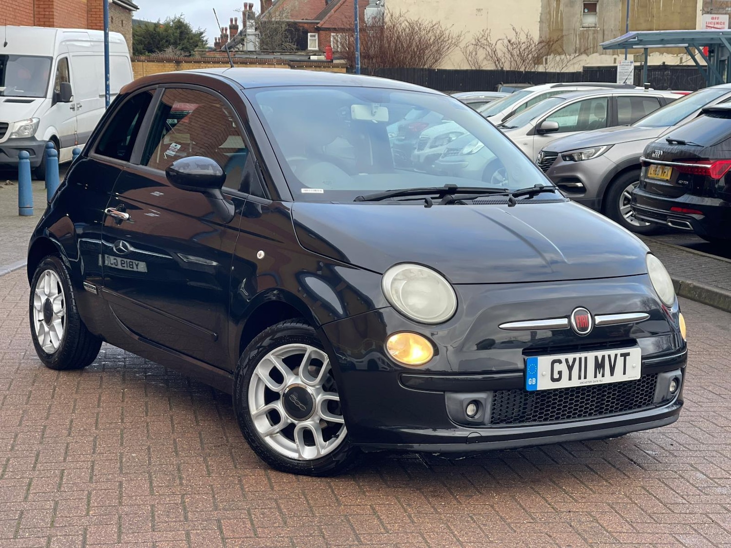 Used Fiat 500 2011 for sale - 77400401: Photo 5