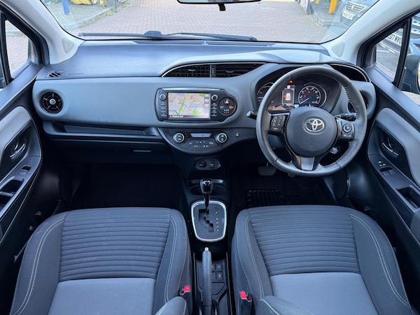Used Toyota Yaris 2018 for sale - 76326427: Photo 15
