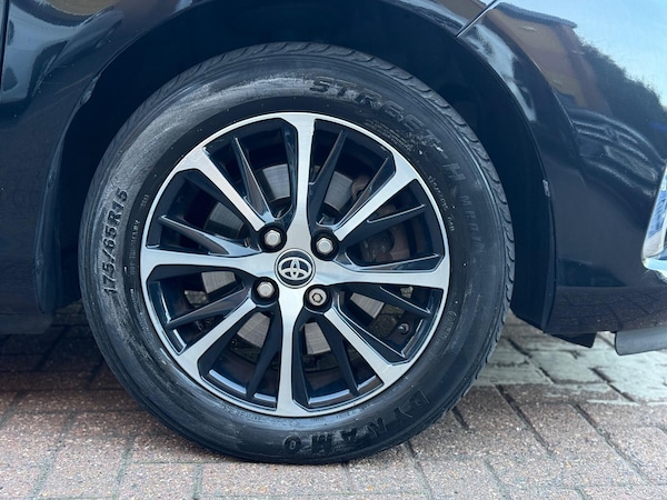 Used Toyota Yaris 2018 for sale - 76326427: Photo 32