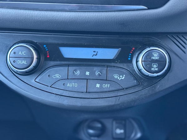 Used Toyota Yaris 2018 for sale - 76326427: Photo 47