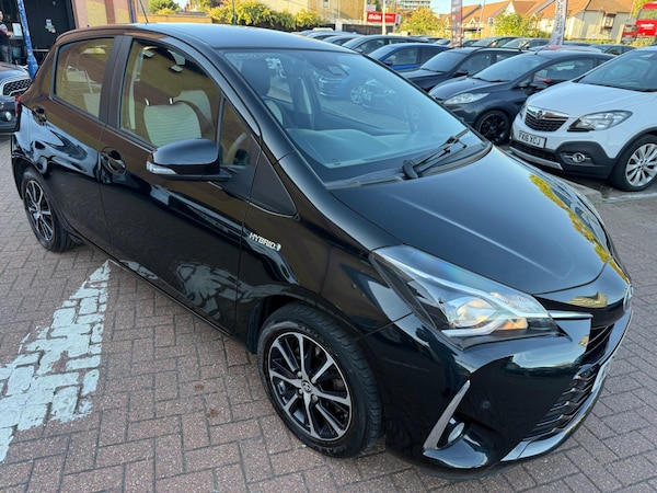 Used Toyota Yaris 2018 for sale - 76326427: Photo 6