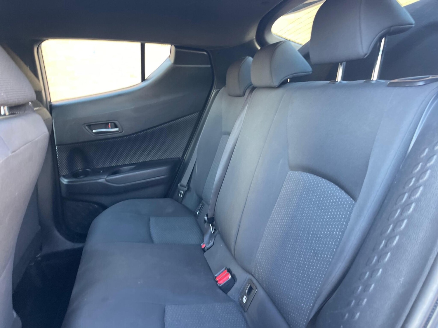 Used Toyota C-HR for sale - 77537135: Photo 22