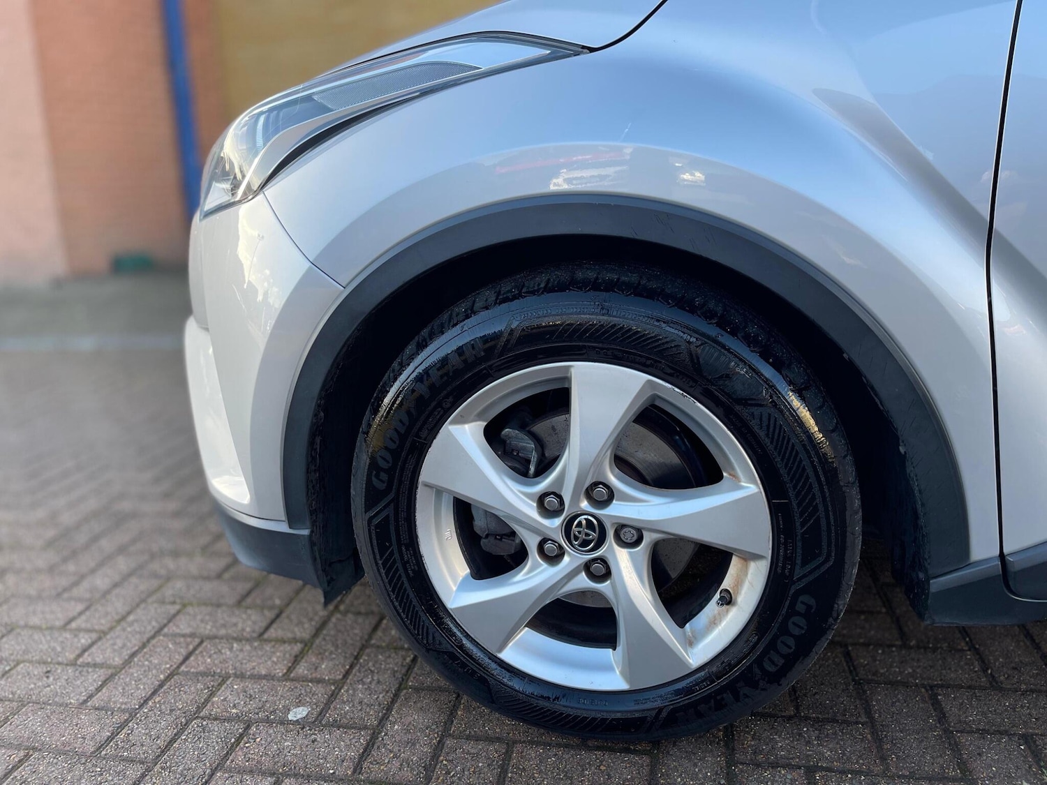 Used Toyota C-HR for sale - 77537135: Photo 38