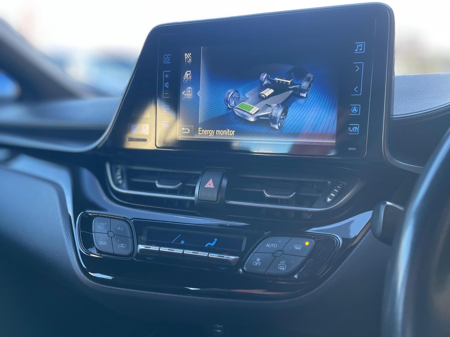 Used Toyota C-HR for sale - 77537135: Photo 39