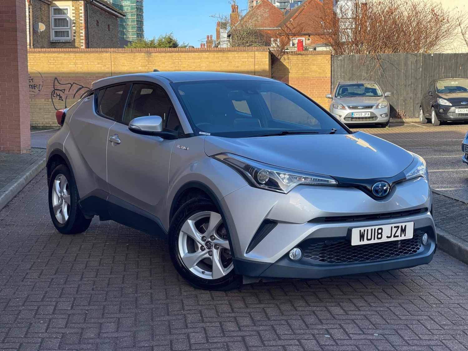Used Toyota C-HR for sale - 77537135: Photo 5