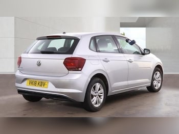 Used Volkswagen Polo 2018 for sale - 78276280: Photo