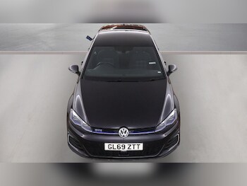 Used Volkswagen Golf 2020 for sale - 78504004: Photo