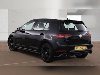Used Volkswagen Golf 2020 for sale - 78504004: Photo