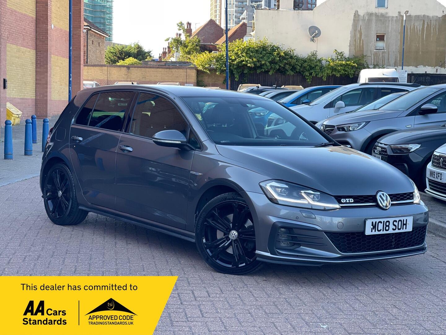 Used Volkswagen Golf 2018 for sale - 76326619: Photo 1