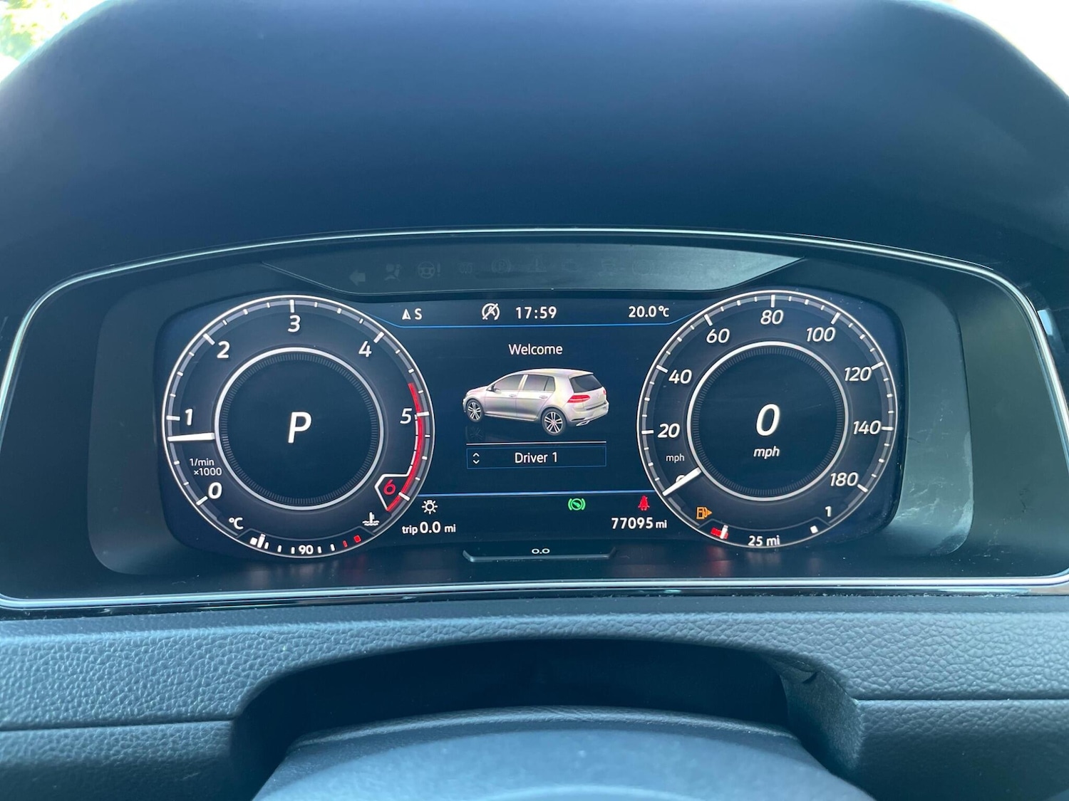 Used Volkswagen Golf 2018 for sale - 76326619: Photo 23