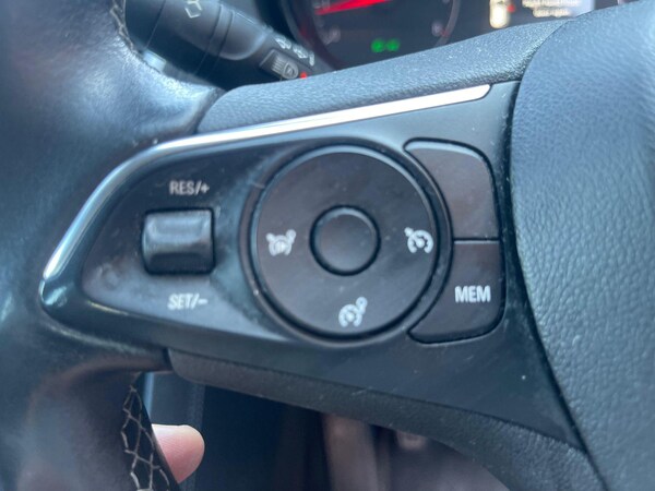 Used Vauxhall Grandland X 2018 for sale - 76326059: Photo 33