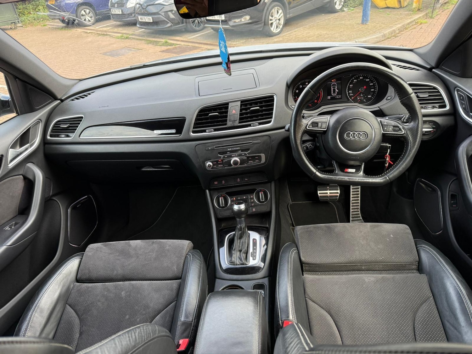 Used Audi Q3 2017 for sale - 76326058: Photo 15