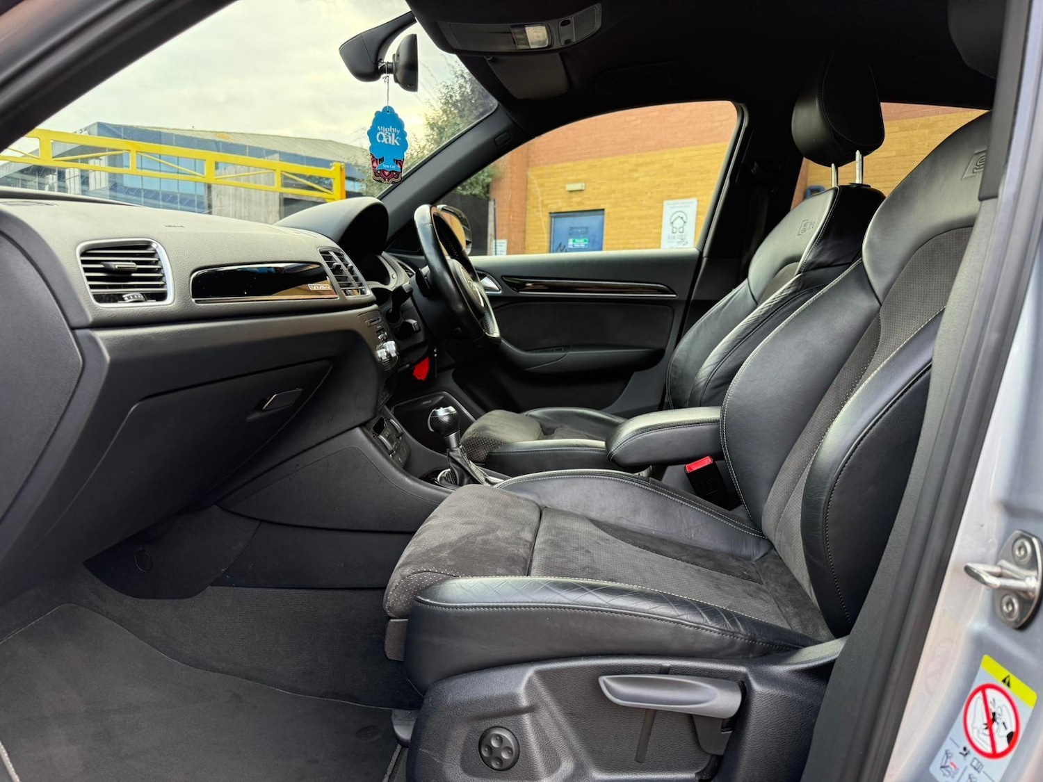 Used Audi Q3 2017 for sale - 76326058: Photo 44