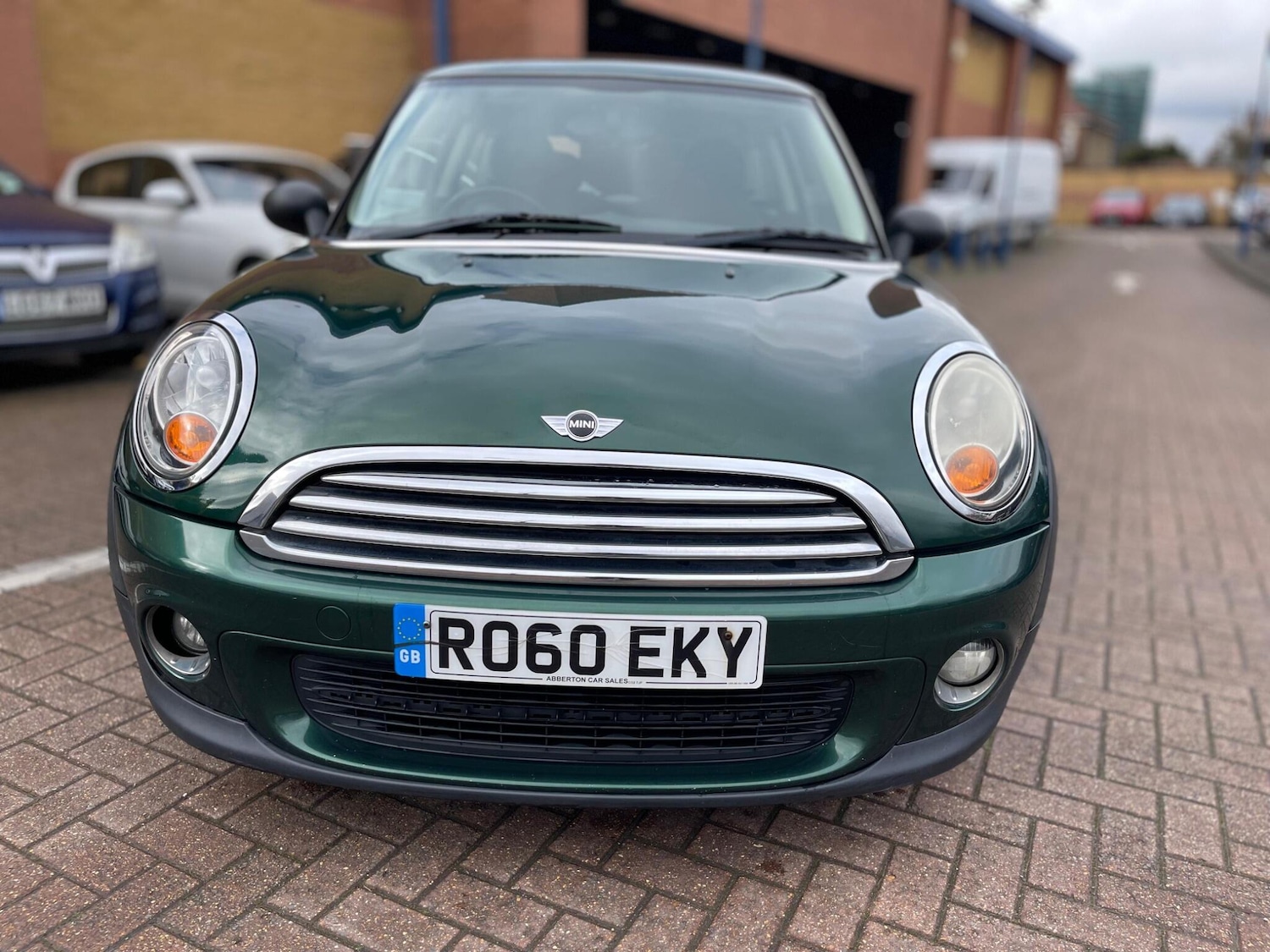 Used MINI Hatch 2010 for sale - 77523622: Photo 2