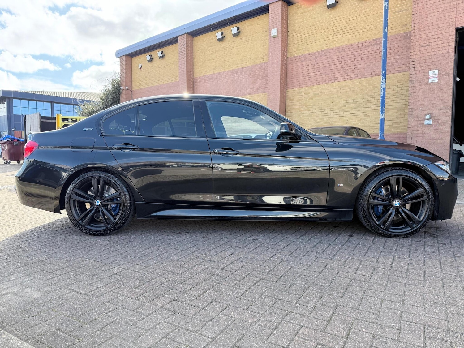 Used BMW 3 Series for sale - 77671881: Photo 16