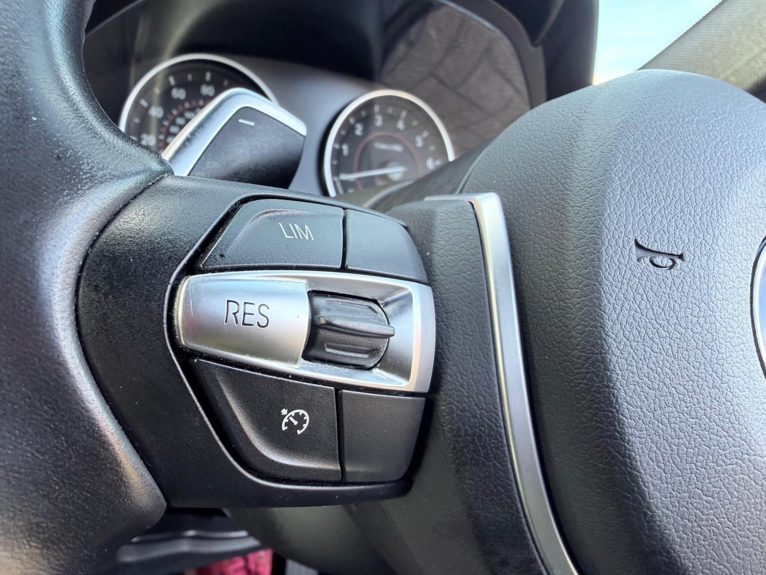 Used BMW 3 Series for sale - 77671881: Photo 25