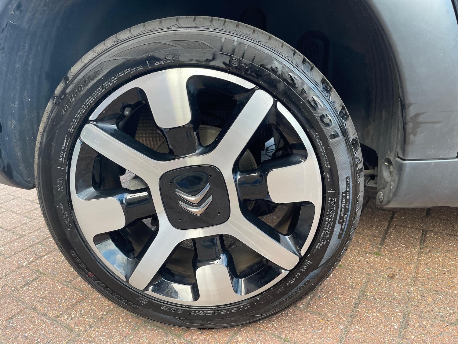 Used Citroen C4 Cactus 2019 for sale - 76992135: Photo 23