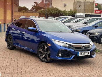 Used Honda Civic 2018 for sale - 76995680: Photo