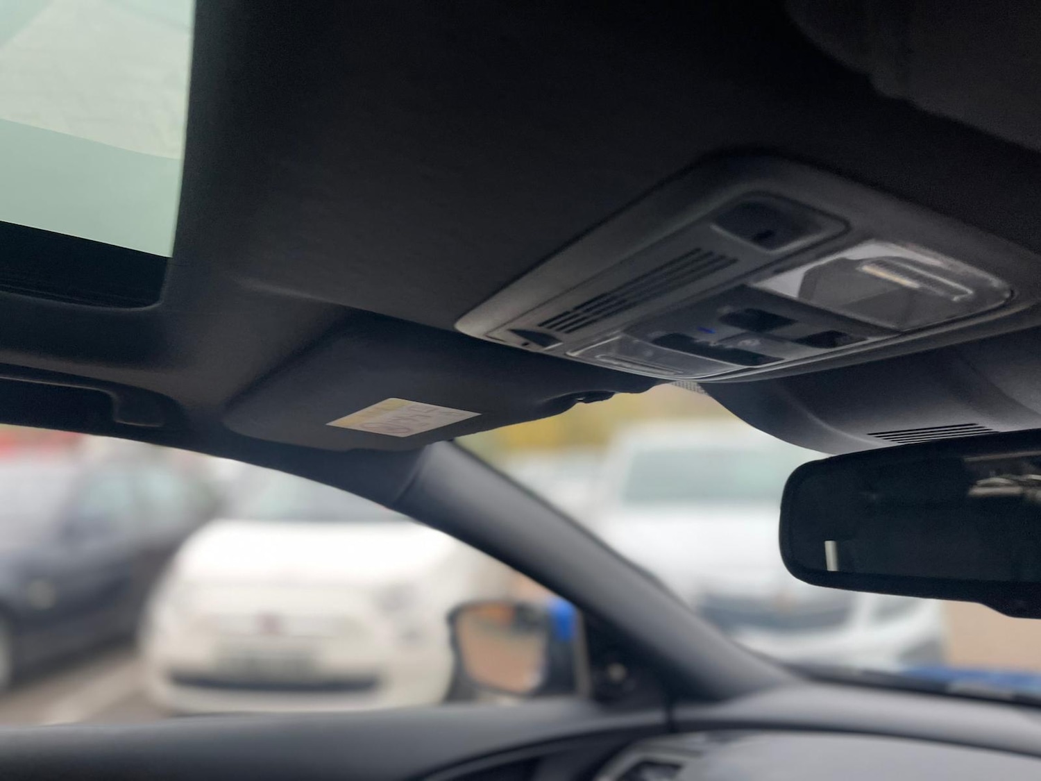 Used Honda Civic 2018 for sale - 76995680: Photo 33