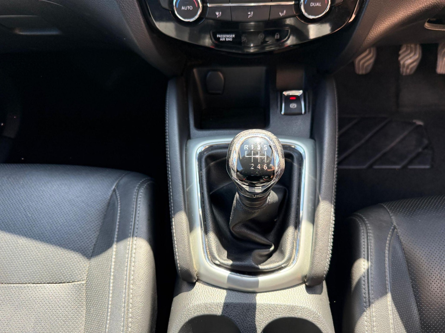 Used Nissan Qashqai 2015 for sale - 76551911: Photo 13