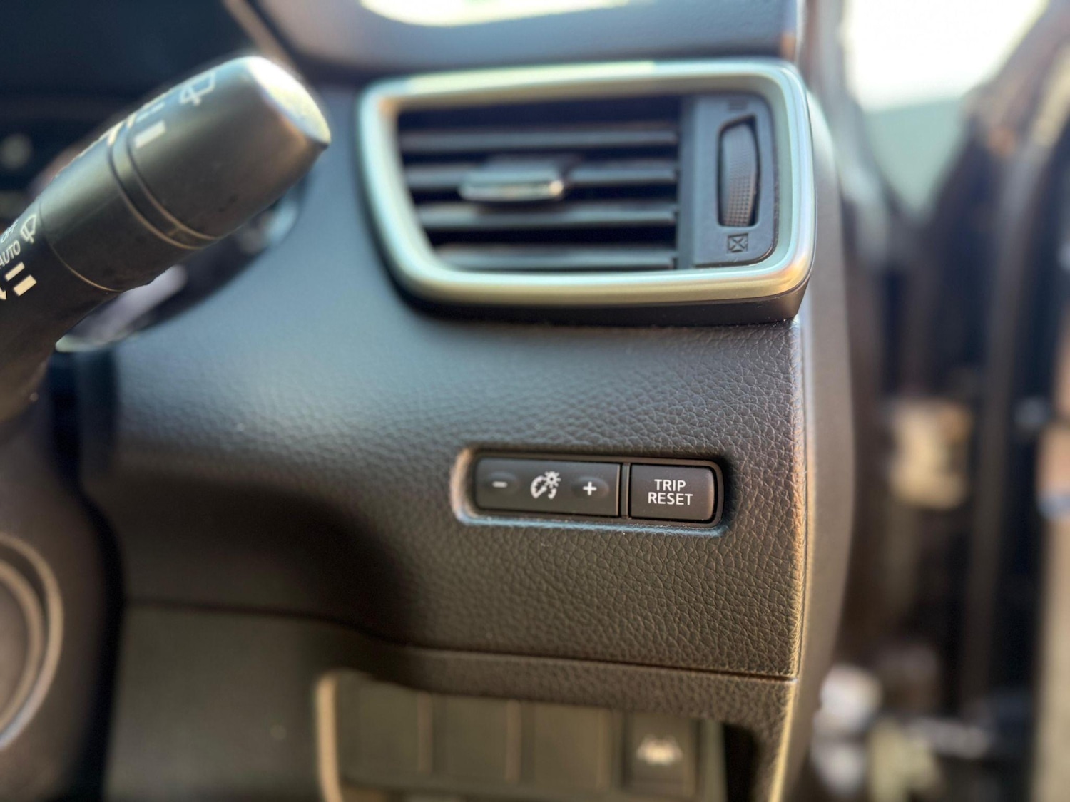 Used Nissan Qashqai 2015 for sale - 76551911: Photo 21