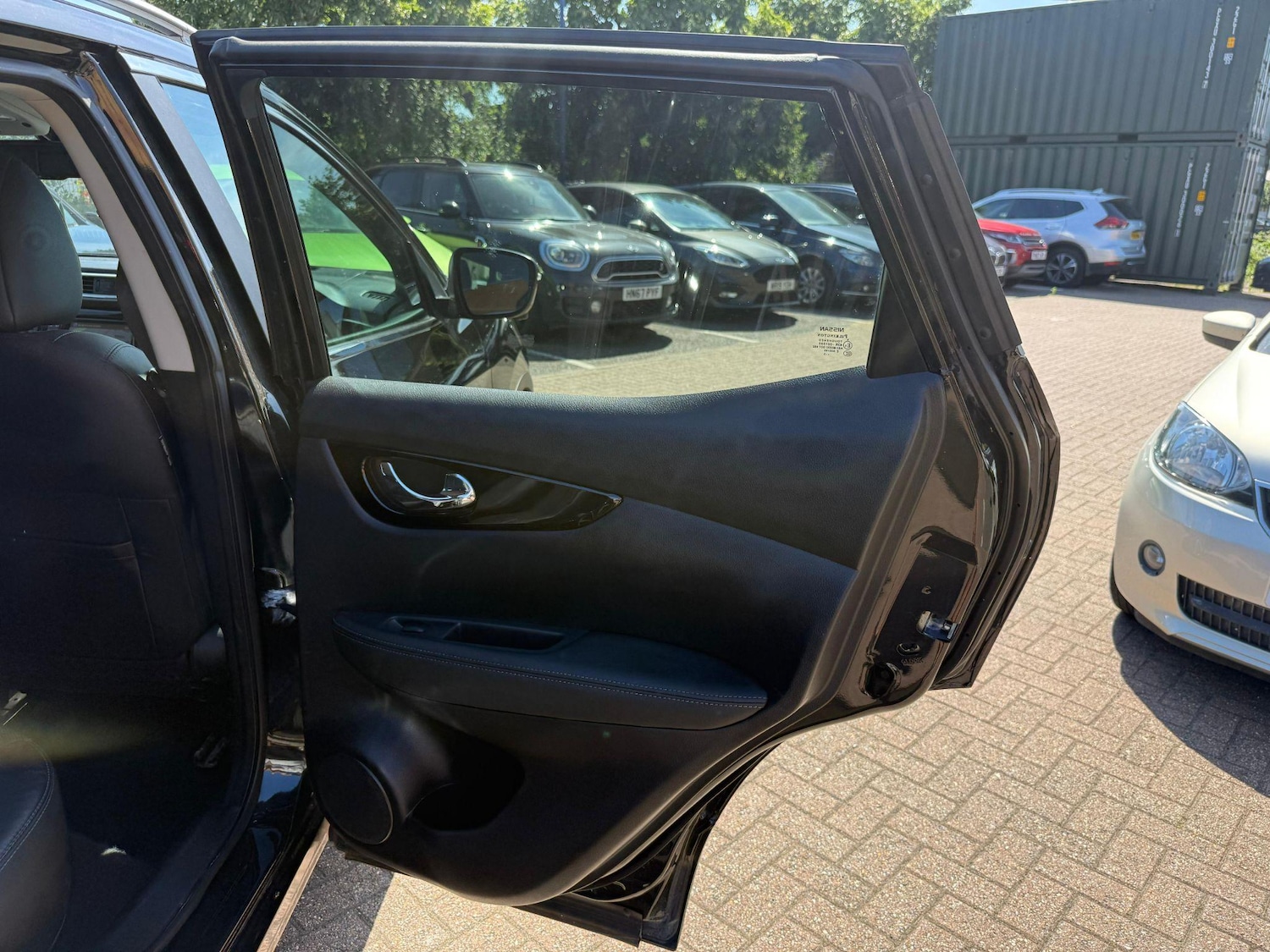 Used Nissan Qashqai 2015 for sale - 76551911: Photo 30