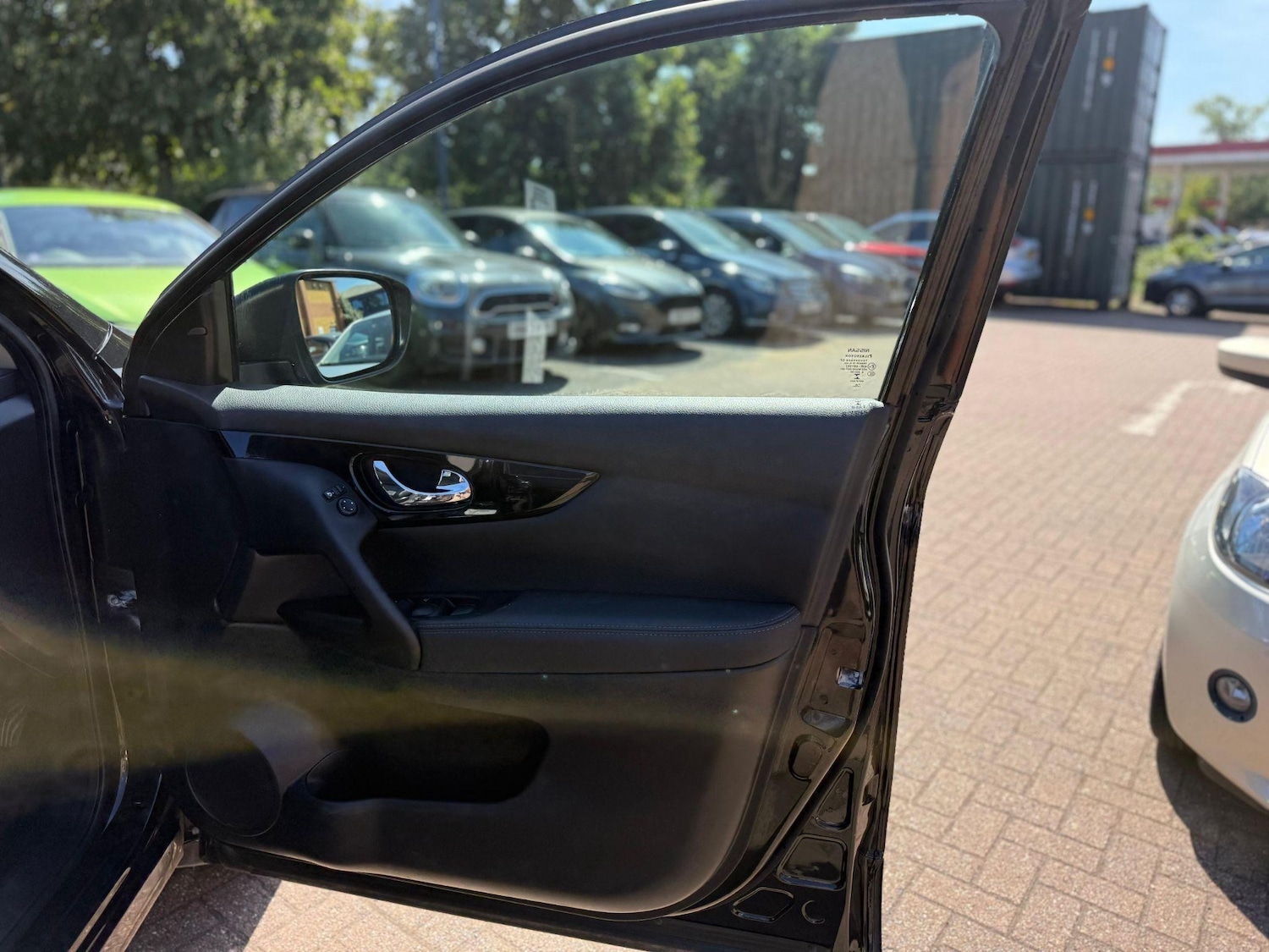 Used Nissan Qashqai 2015 for sale - 76551911: Photo 43