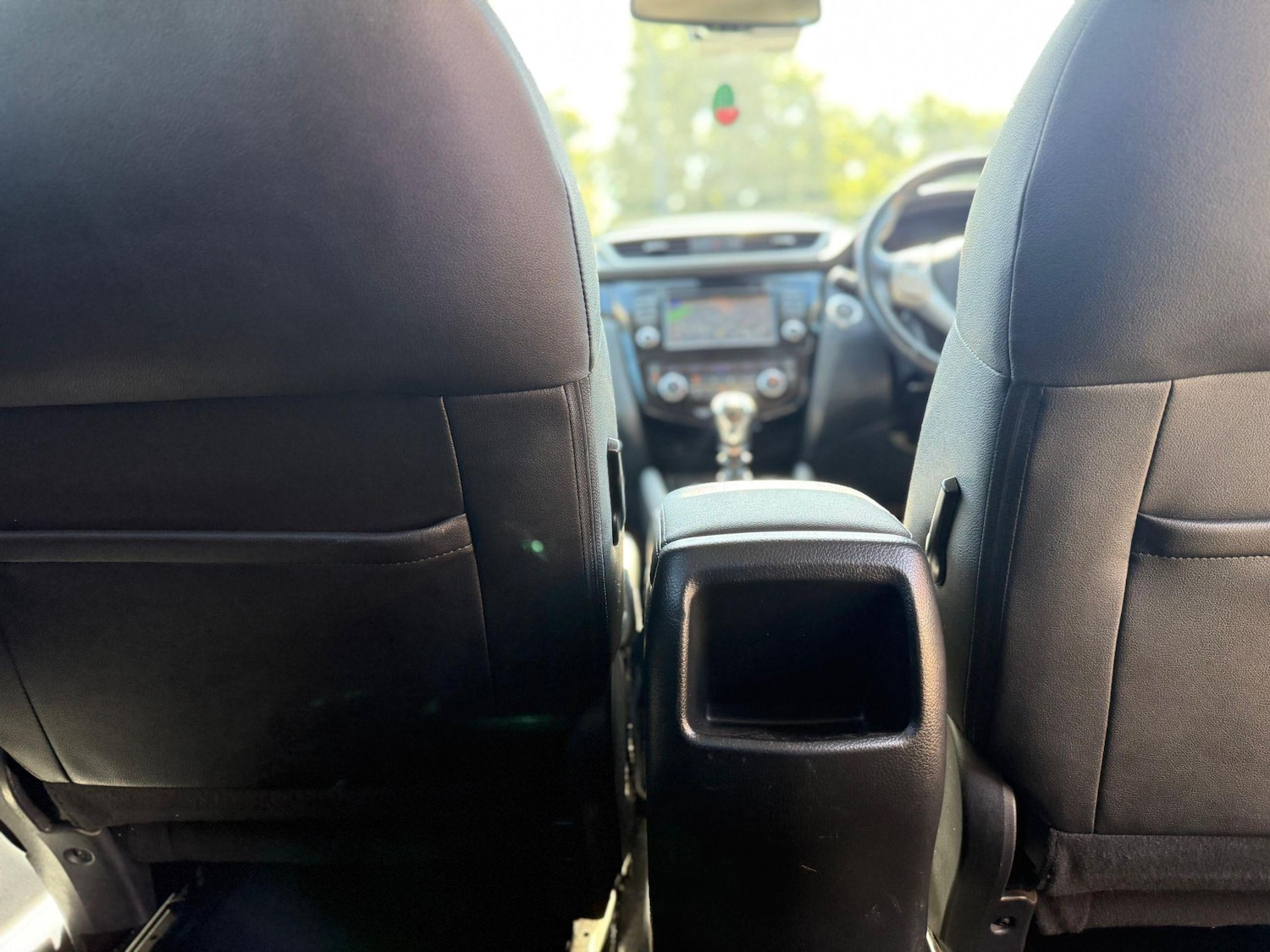 Used Nissan Qashqai 2015 for sale - 76551911: Photo 44