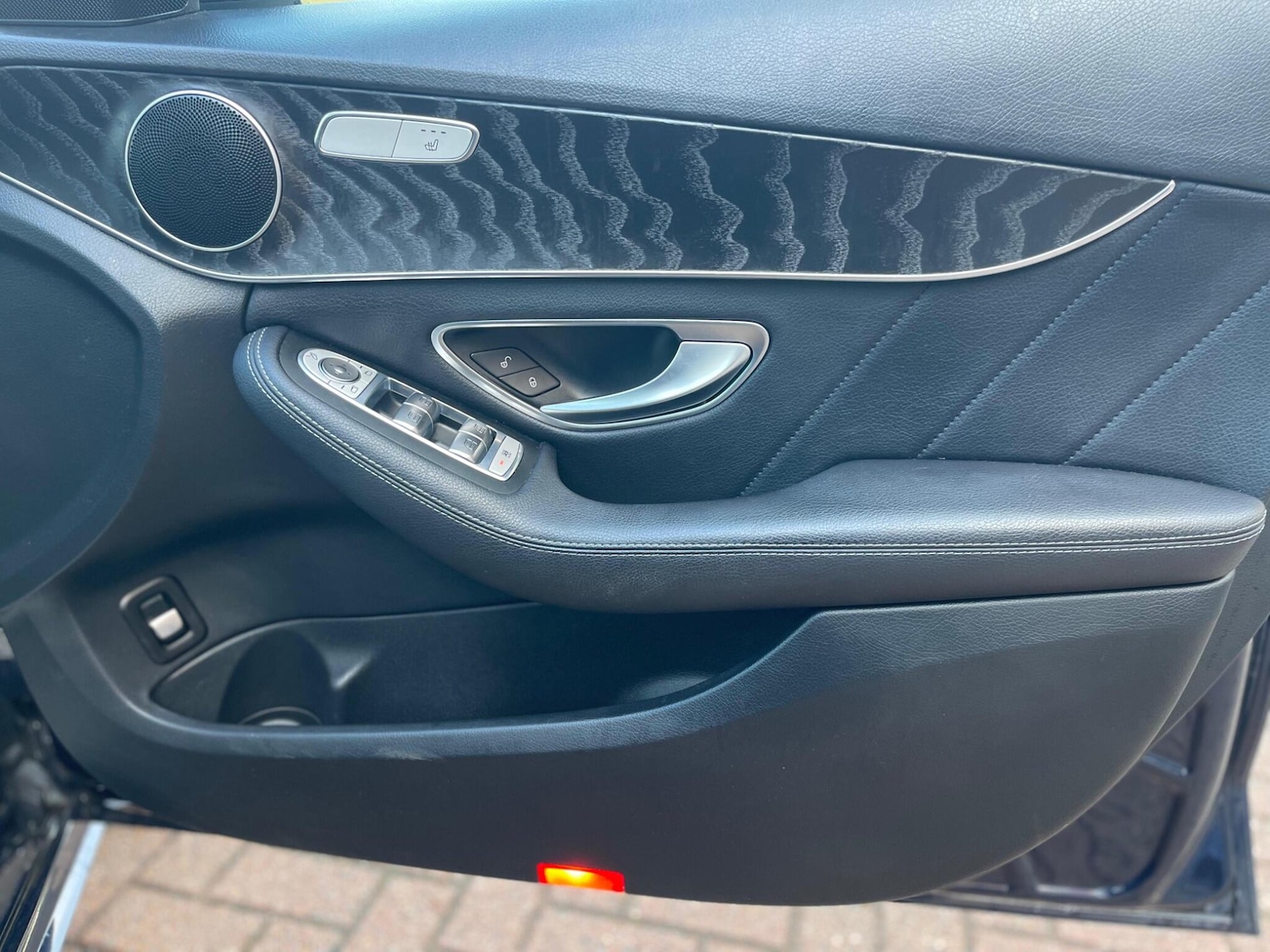 Used Mercedes-Benz C Class 2018 for sale - 76551947: Photo 17