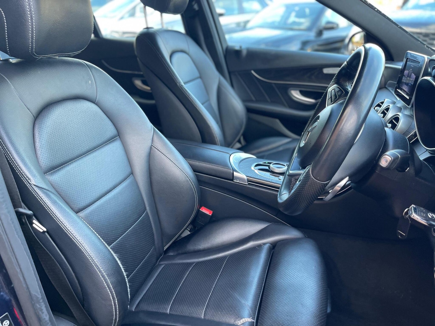 Used Mercedes-Benz C Class 2018 for sale - 76551947: Photo 19