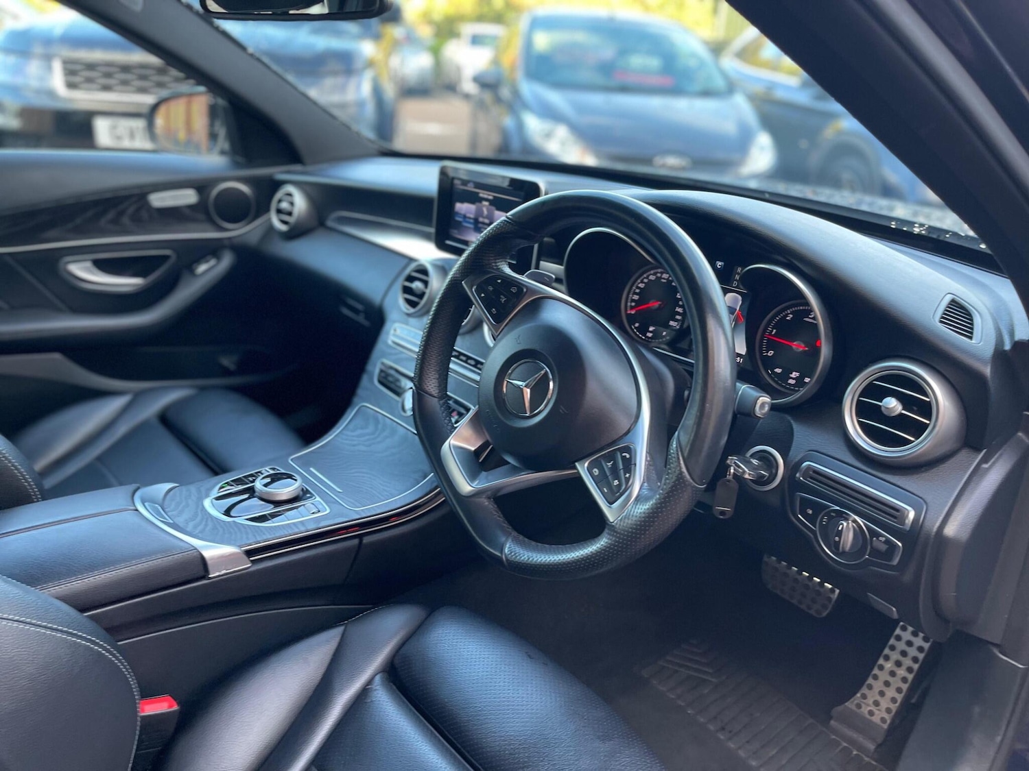 Used Mercedes-Benz C Class 2018 for sale - 76551947: Photo 20