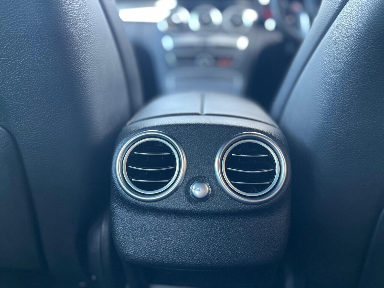 Used Mercedes-Benz C Class 2018 for sale - 76551947: Photo 24