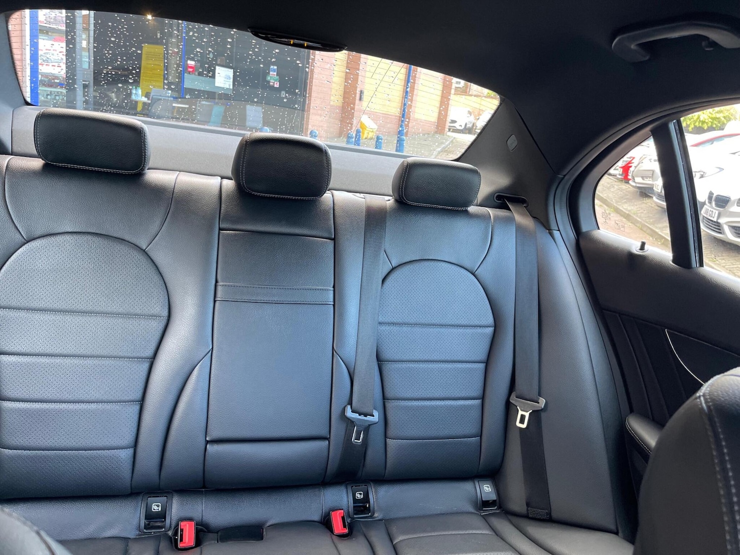 Used Mercedes-Benz C Class 2018 for sale - 76551947: Photo 37