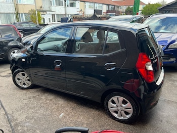 Used Hyundai i10 2013 for sale - 78518709: Photo