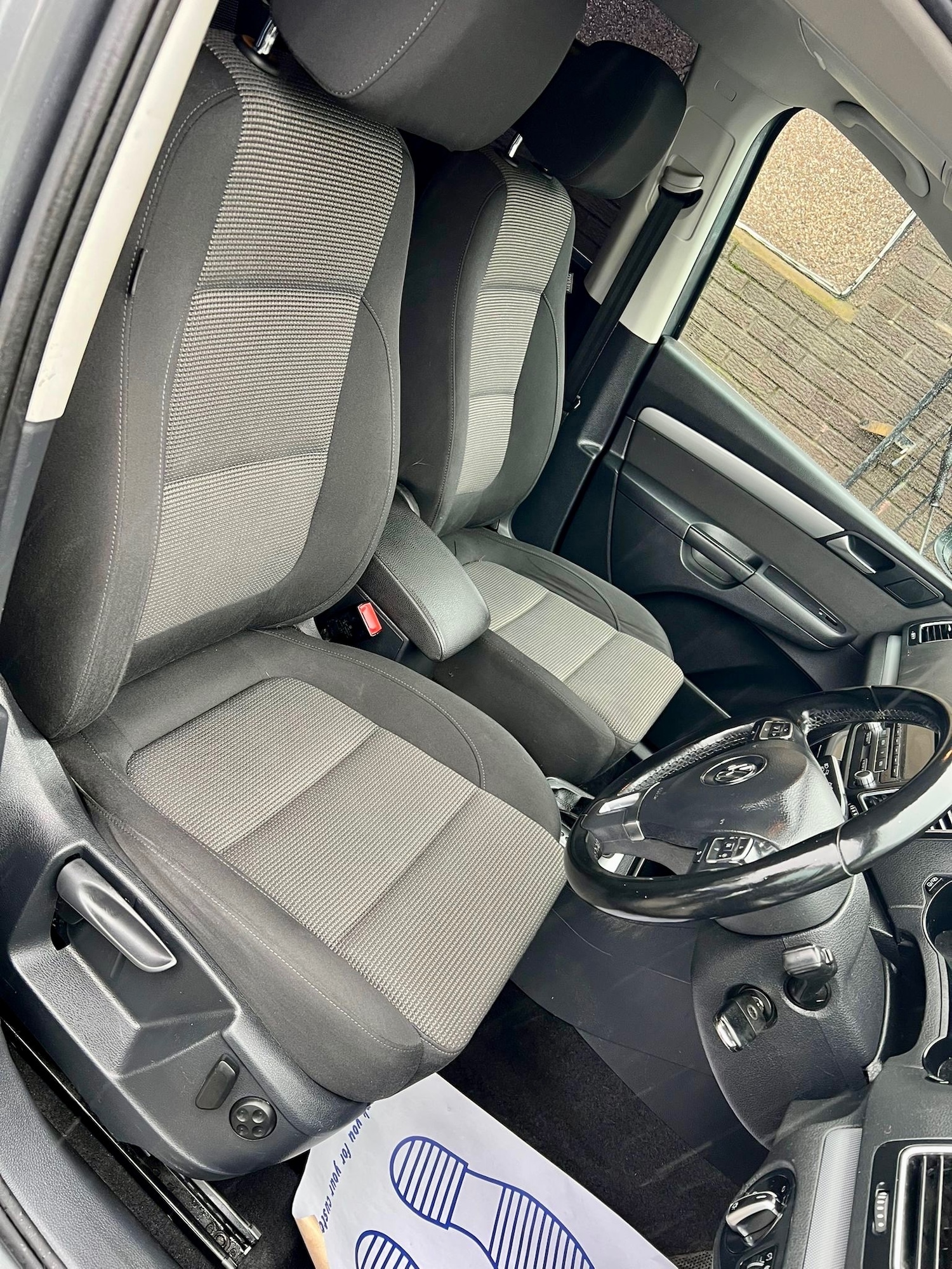 Used Volkswagen Sharan 2015 for sale - 77754373: Photo 11