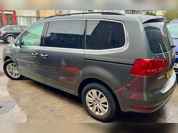 Used Volkswagen Sharan 2015 for sale - 77754373: Photo