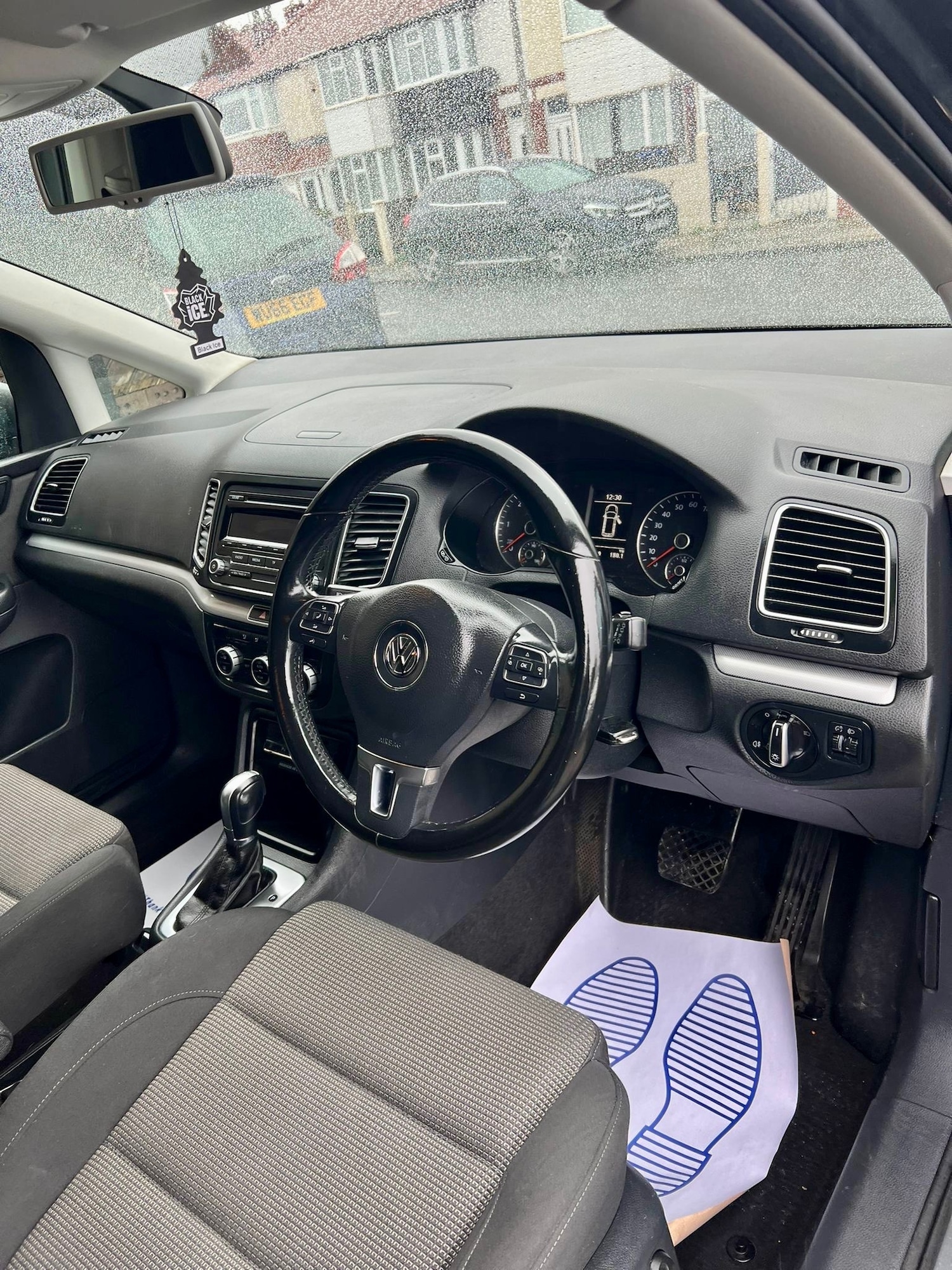 Used Volkswagen Sharan 2015 for sale - 77754373: Photo 9