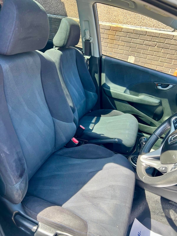 Used Honda Jazz 2010 for sale - 74718408: Photo 7