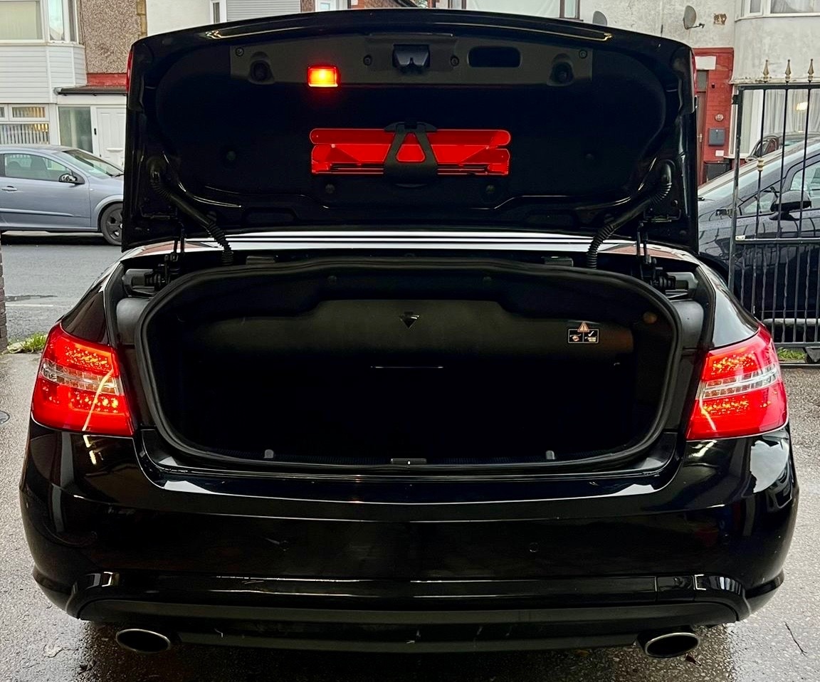 Used Mercedes-Benz E Class 2011 for sale - 76476900: Photo 20