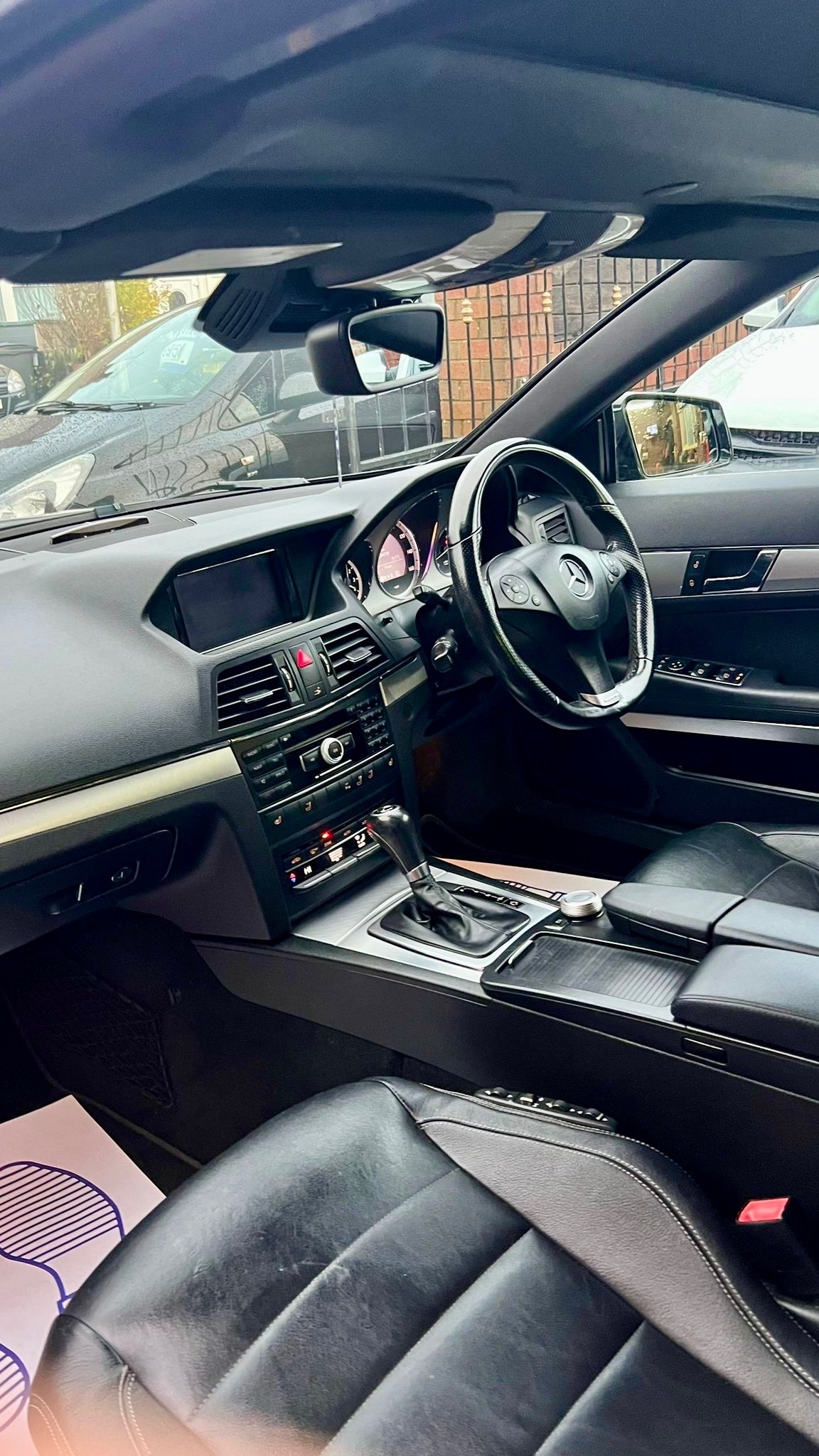 Used Mercedes-Benz E Class 2011 for sale - 76476900: Photo 22