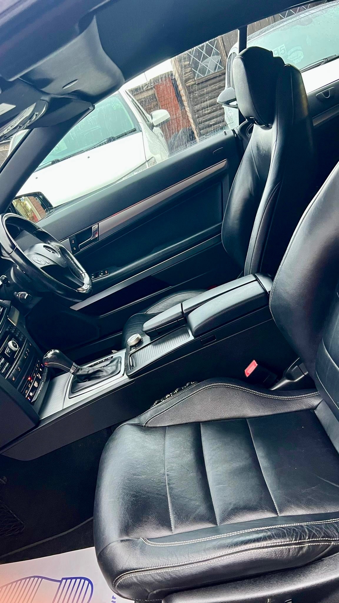 Used Mercedes-Benz E Class 2011 for sale - 76476900: Photo 25