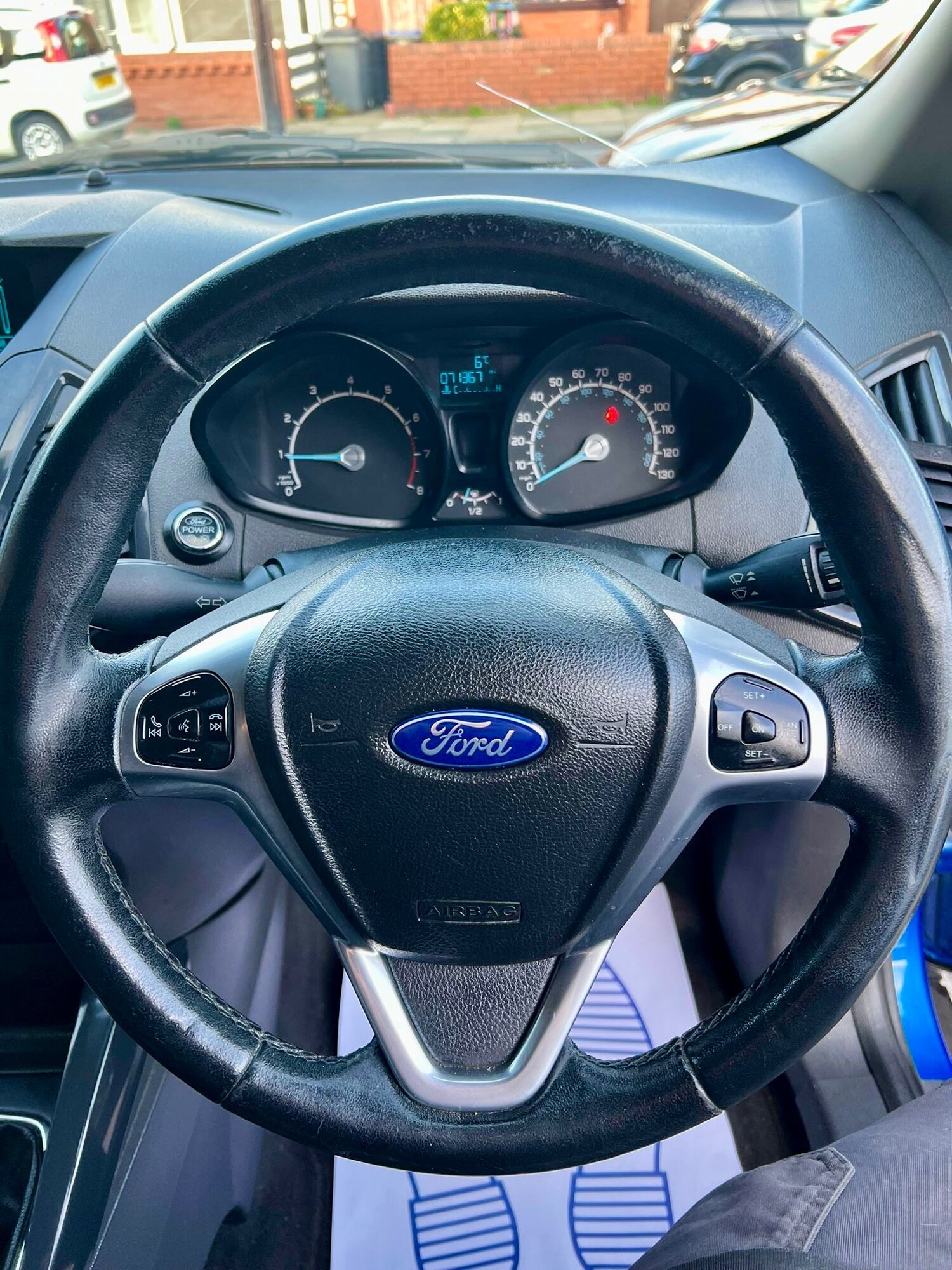 Used Ford Ecosport 2015 for sale - 77570894: Photo 8