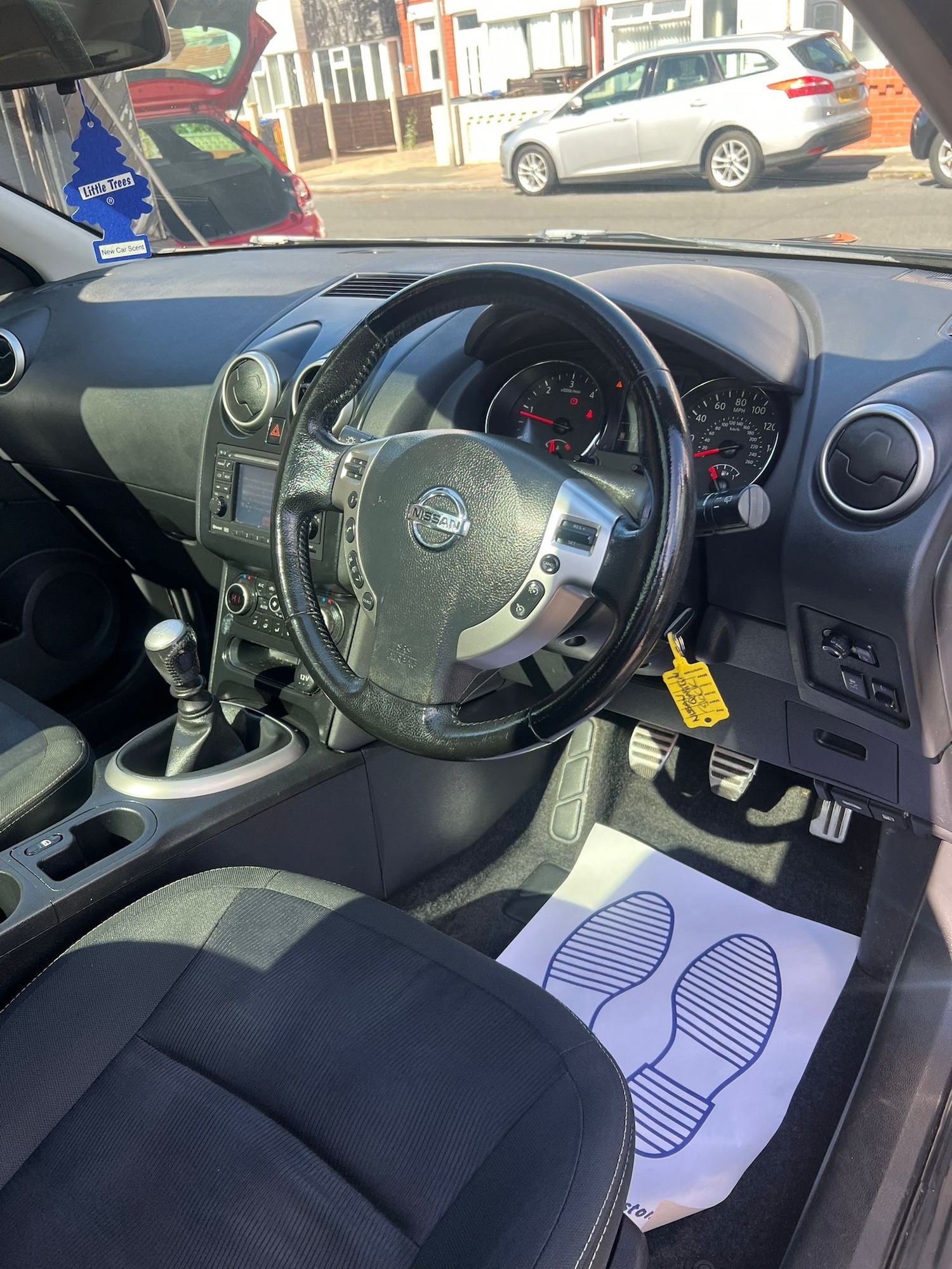 Used Nissan Qashqai 2011 for sale - 75974830: Photo 11