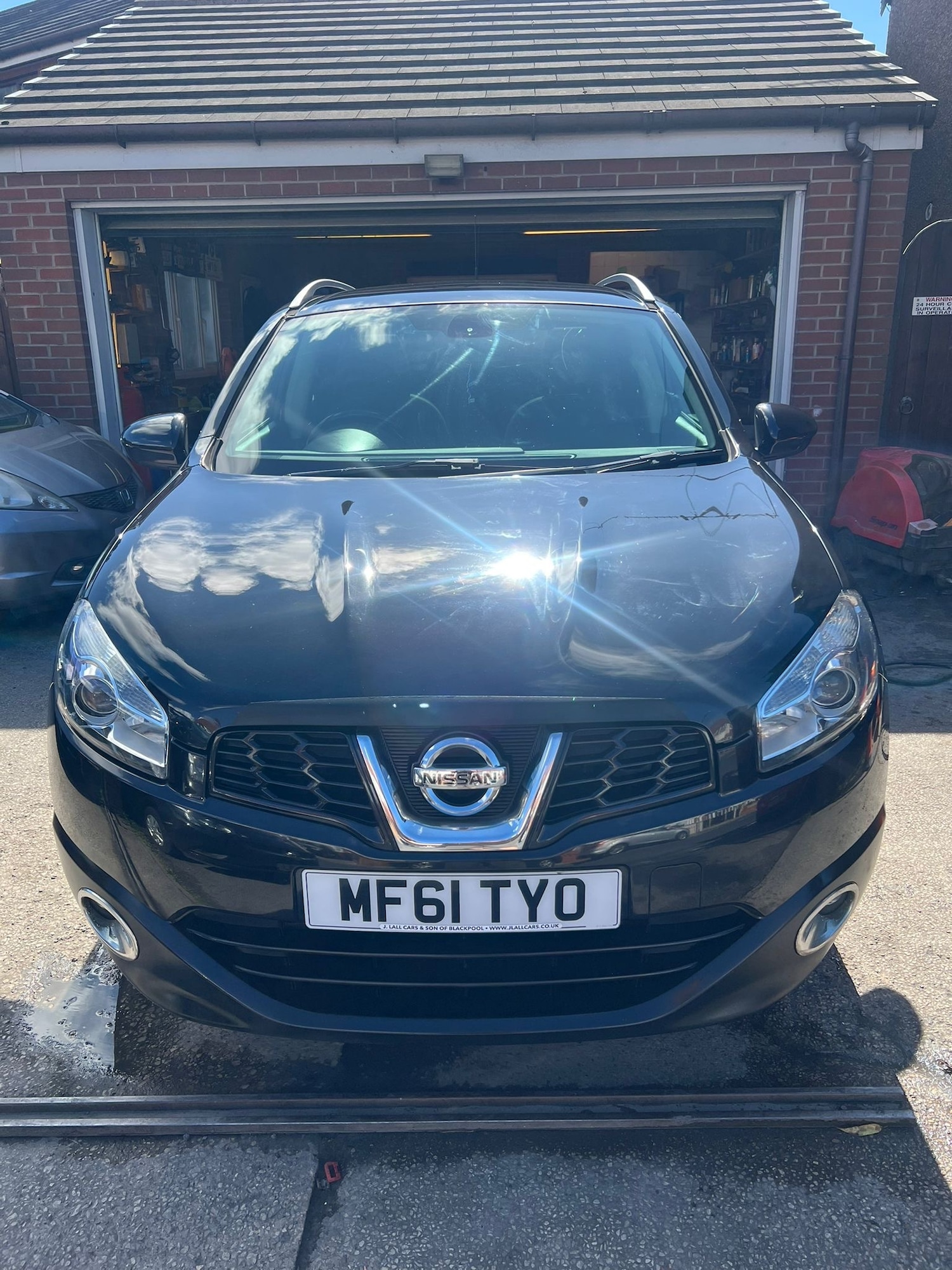 Used Nissan Qashqai 2011 for sale - 75974830: Photo 2