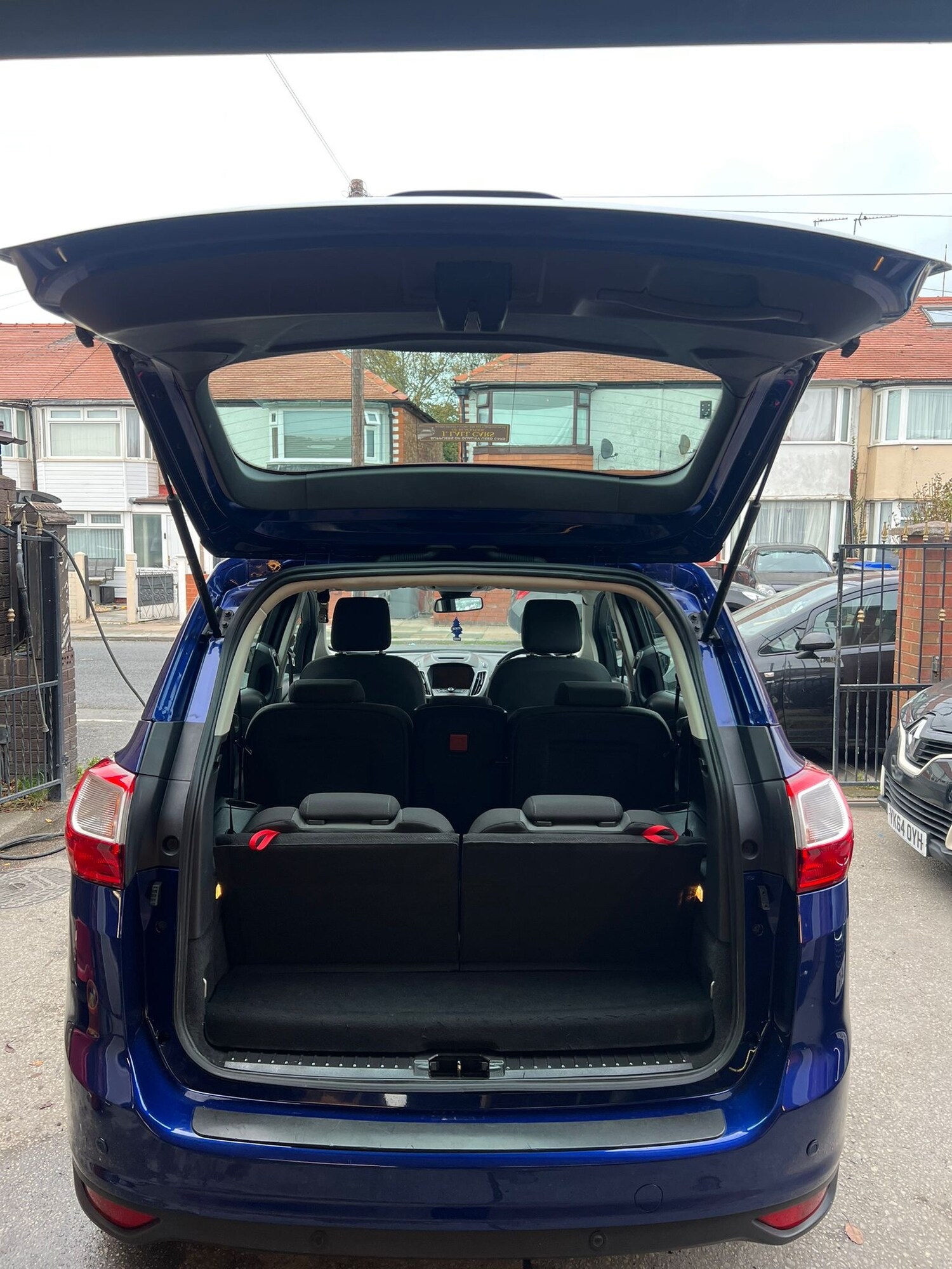 Used Ford Grand C-Max 2016 for sale - 76381487: Photo 20