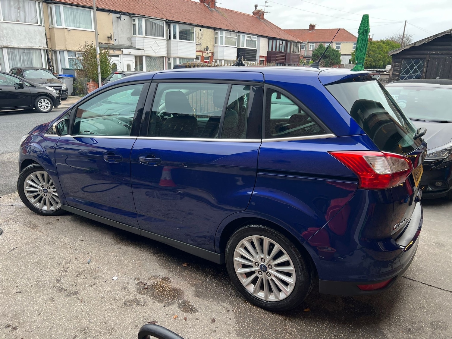 Used Ford Grand C-Max 2016 for sale - 76381487: Photo 5
