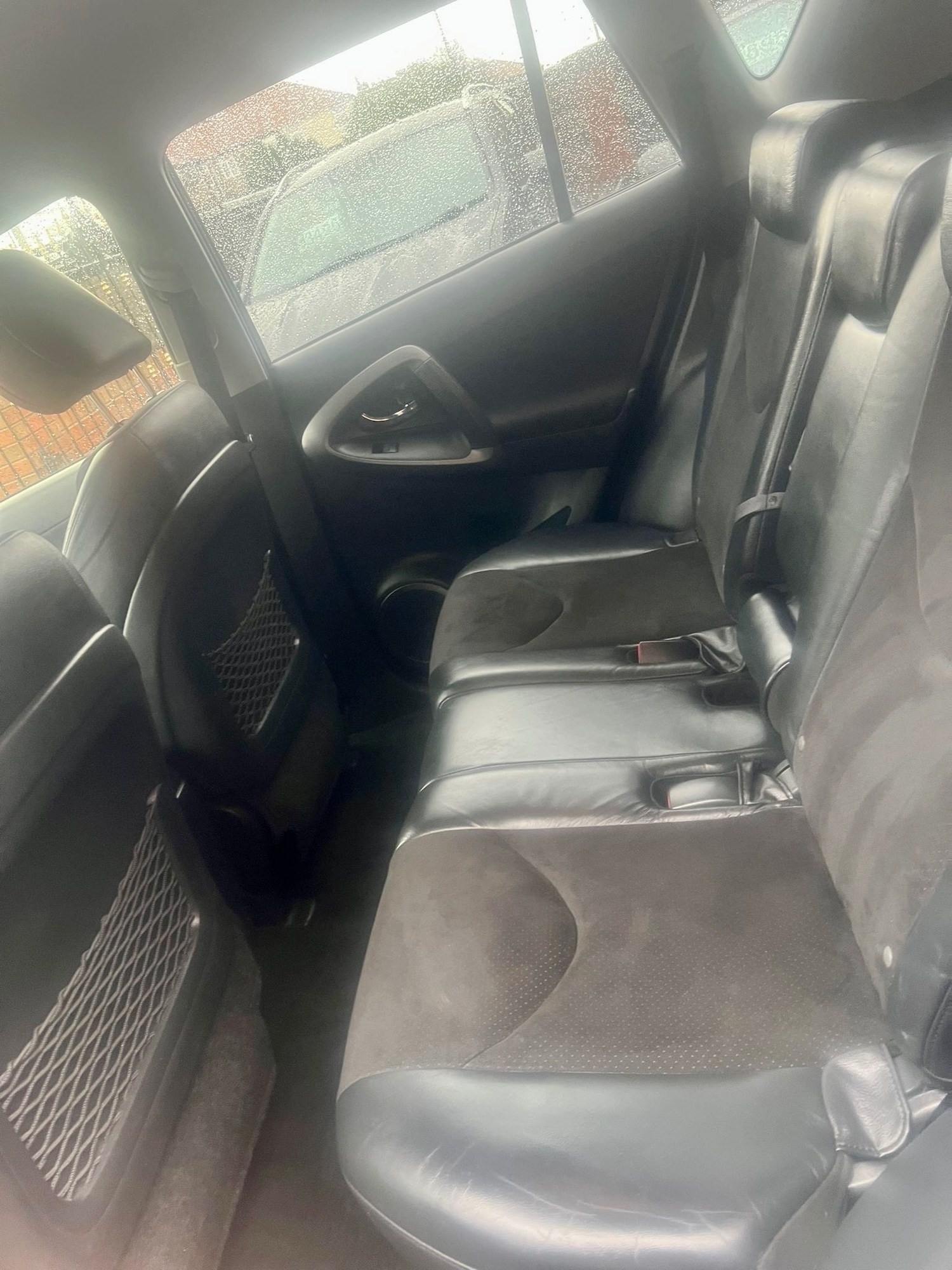 Used Toyota RAV4 2011 for sale - 76381485: Photo 15