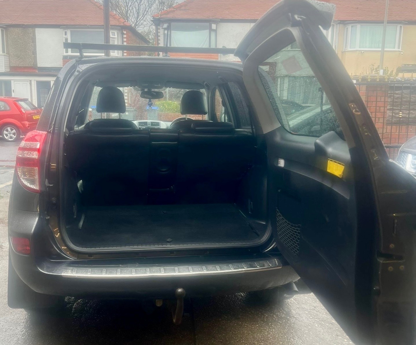 Used Toyota RAV4 2011 for sale - 76381485: Photo 7