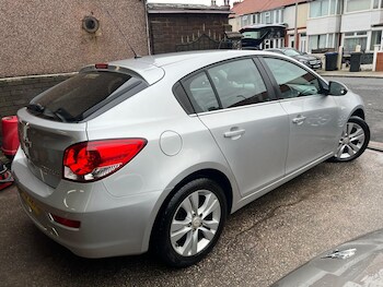 Used Chevrolet Cruze 2013 for sale - 77645661: Photo