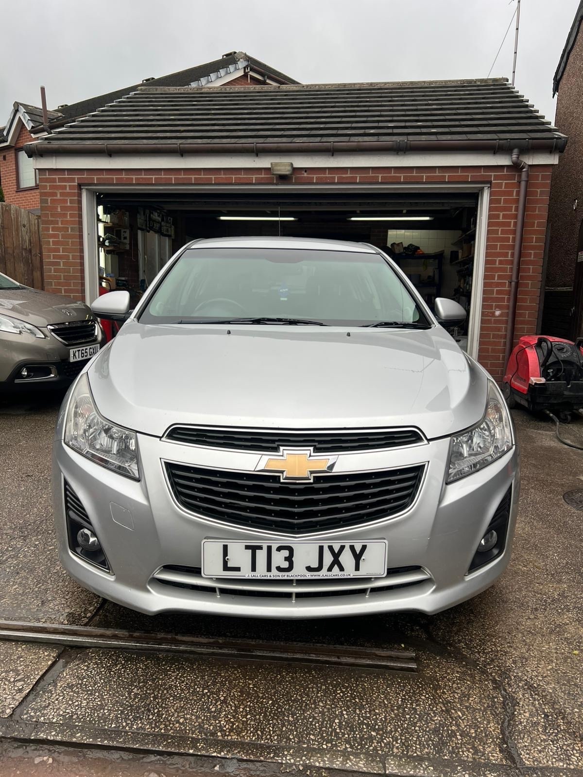 Used Chevrolet Cruze 2013 for sale - 77645661: Photo 5